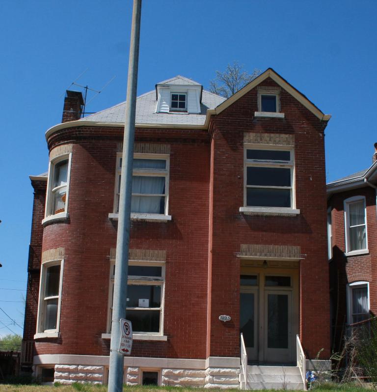 7223 Michigan Ave, Saint Louis, MO 63111 