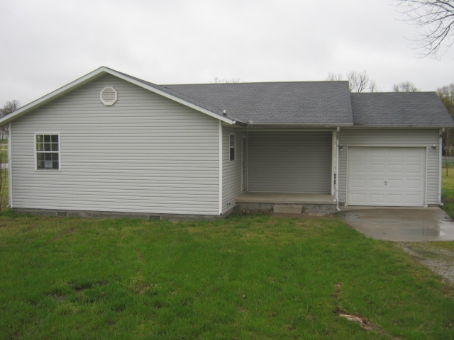 101 Birch St, Carl Junction, MO 64834 