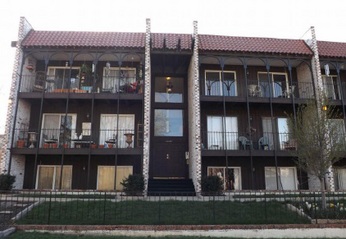 5020 Grand Ave #B, Kansas City, MO 64112 