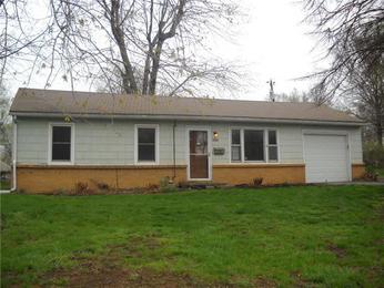 7118 E 107th St, Kansas City, MO 64134 