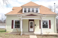 2421 S 18th St, Saint Joseph, MO 64503 