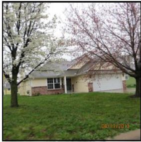 209 Cross Creek Ln, Grain Valley, MO 64029 