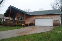 204 South Gaar Street, Lone Jack, MO 64070 