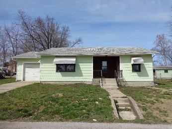 829 Middle St, Fulton, MO 65251 