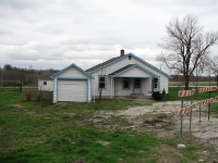 900 W Depot St, Huntsville, MO 65259 