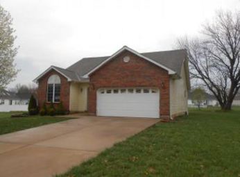 531 James Ct, Farmington, MO 63640 