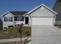 8055 Pinetop Dr, Saint Louis, MO 63129 