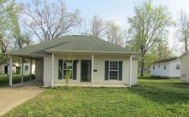 638 Don St, Poplar Bluff, MO 63901 