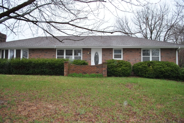 13433 Glena Drive, Saint Joseph, MO 64505 