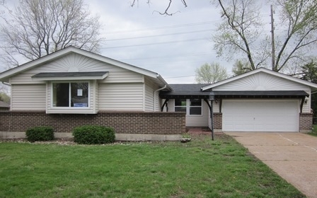 4069 Calavera Dr, Florissant, MO 63033 