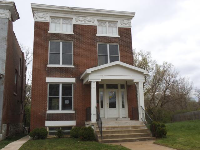 5344 Vernon Ave, Saint Louis, MO 63112 