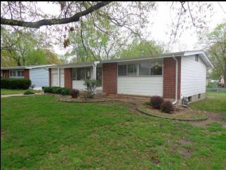 10214 Varnum Dr, St Louis, MO 63136 