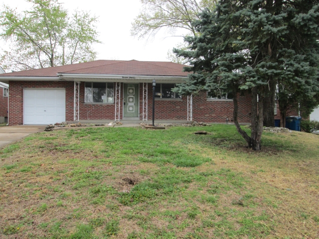 1932 Mashie Drive, Saint Louis, MO 63114 