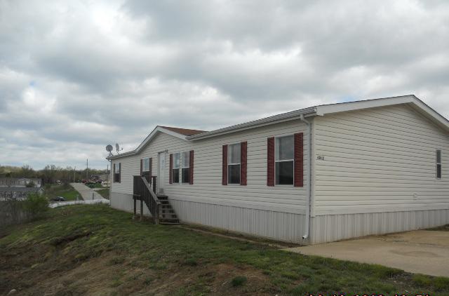 4012 Crest Dr, House Springs, MO 63051 