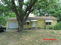 102 Valley Drive, Excelsior Springs, MO 64024 