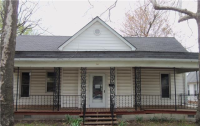 706 Grand St, Lamar, MO 64759 