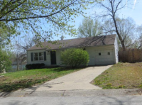 1703 N Hocker Ave, Independence, MO 64050 