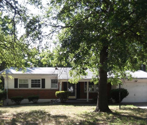 11431 Ortega Dr, Saint Louis, MO 63138 