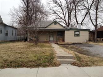 1028 S Moffet Avenue, Joplin, MO 64801 