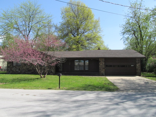 105 Mcdaniel St, Rogersville, MO 65742 