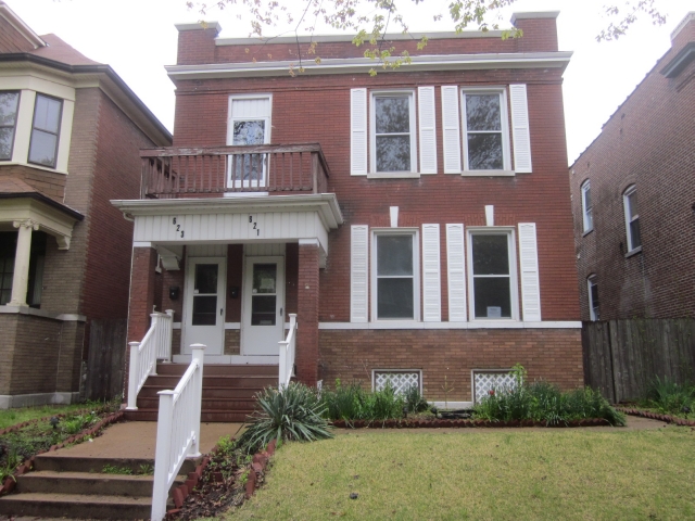 621-623 Dover Place, Saint Louis, MO 63111 