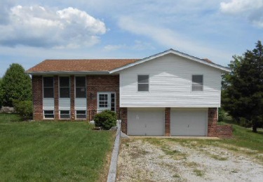 3541 Frontier Rd, Festus, MO 63028 