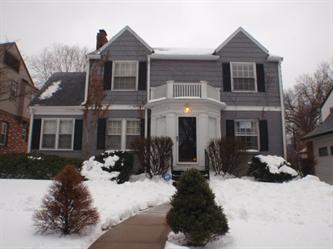 1287 W 72nd St, Kansas City, MO 64114 