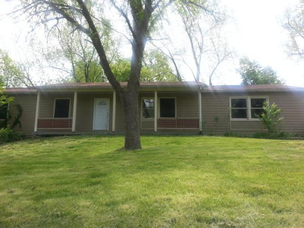 19 Melody Ln, St. Charles, MO 63303 