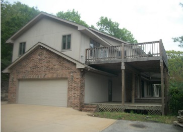 26 Friday Dr, Reeds Spring, MO 65737 