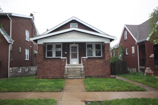 3934 Kingsland Ct, Saint Louis, MO 63116 