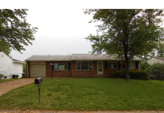 10568 Sonata Dr, Saint Louis, MO 63123 