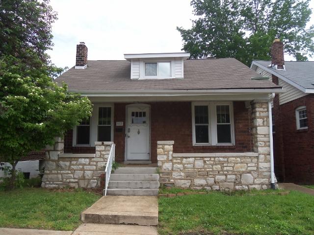 3012 Watson Rd, Saint Louis, MO 63139 