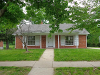 1012 Vine St, Fulton, MO 65251 