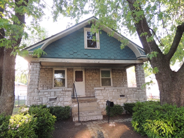 1917 S Norton Ave, Independence, MO 64052 