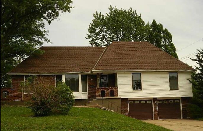 8619 Kentucky Ave, Raytown, MO 64138 