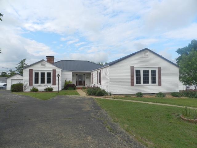 710 W Main St, Park Hills, MO 63601 