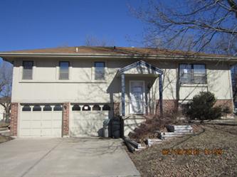 608 Sw Philip St, Lee S Summit, MO 64082 