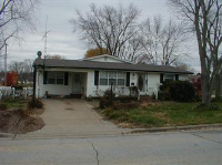 1243 Grand Ave, Perryville, MO 63775 