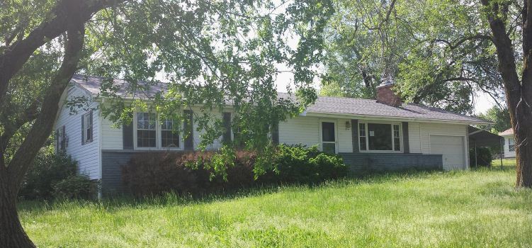 414 Pine Ridge St, Marshfield, MO 65706 