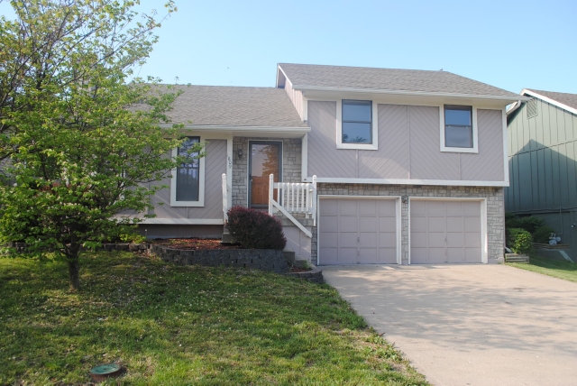 1809 SE 3rd Street, Lees Summit, MO 64063 