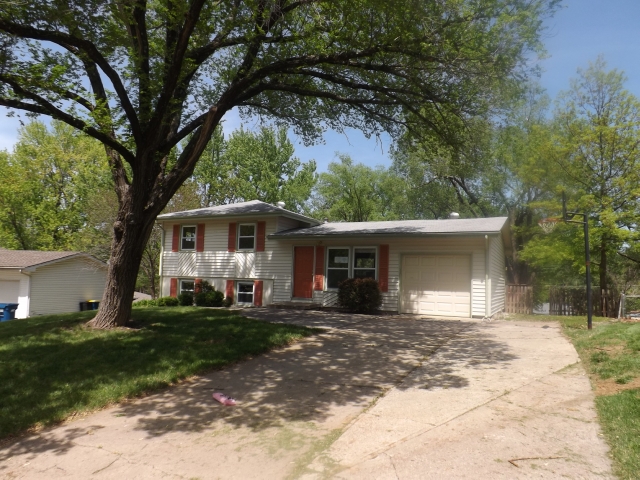 1005 South Morse Ave, Liberty, MO 64068 