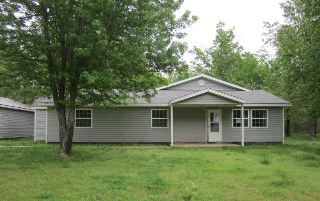 41 Azure Ln, Elkland, MO 65644 