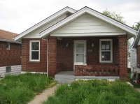 2745 Harrys Ln, St Louis, MO 63114 