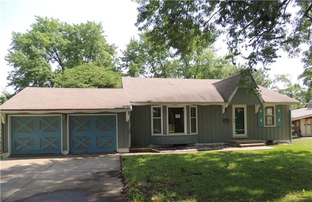 6008 E 97th St, Kansas City, MO 64134 