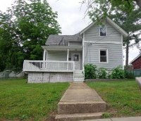 612 North Third St, De Soto, MO 63020 