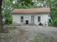 7913 Chestnut Avenue, Kansas City, MO 64132 