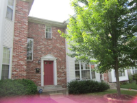 905 N Hanley Rd, Saint Louis, MO 63130 