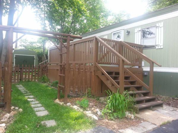 22 Greendale Dr., Saint Charles, MO 63301 