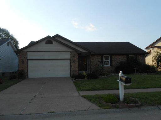 6206 Stratford Glen Ct, St Louis, MO 63129 