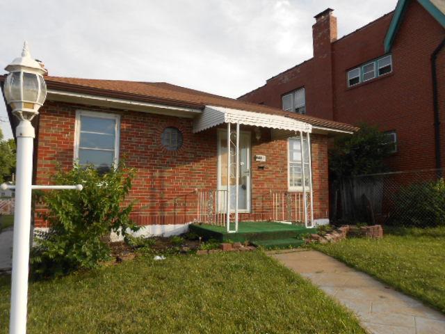 4414 Bircher Blvd, Saint Louis, MO 63115 